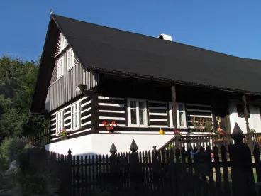 Klesá zájem o chaty a chalupy, ceny přesto rostou