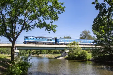 České dráhy vypisují tendr na modernizaci brejlovců