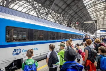 České dráhy úspěšně umístily dluhopisy v objemu 12,5 miliardy korun