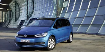 Všechno nejlepší k narozeninám, Tourane! Volkswagen Touran je již 20 let víc než jen rodinným vozem