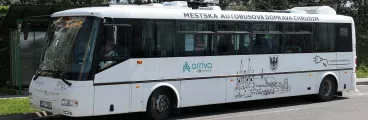 Chrudim je dalším místem, kde Arriva na městské linky nasazuje elektrobus