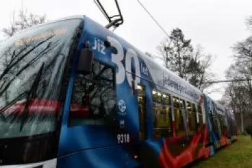 Tramvaj k 30. výročí samostatné České republiky připomene první prezidentskou volbu