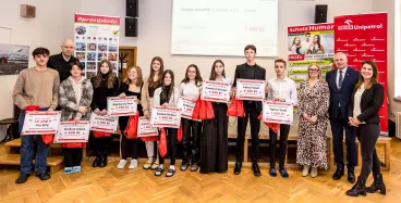 ORLEN Unipetrol podpořil litvínovskou Scholu Humanitas a její nadané studenty částkou 410 000 Kč