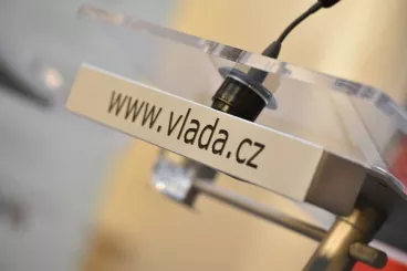 Vláda schválila investiční pobídku na rozšíření výroby komponent do elektromobilů