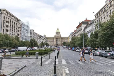 Francouzské pekařství nahradí neplatiče nájemného v lukrativních městských prostorech na Václavském náměstí