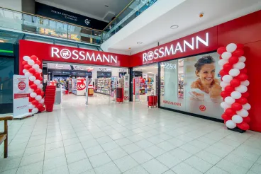 Drogerie ROSSMANN se díky novým prodejnám více přibližuje svým zákazníkům